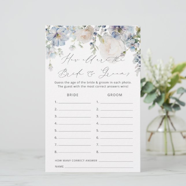 Dusty Blue Hoe oud zijn het Vrijgezellenfeest spel (Staand voorkant)