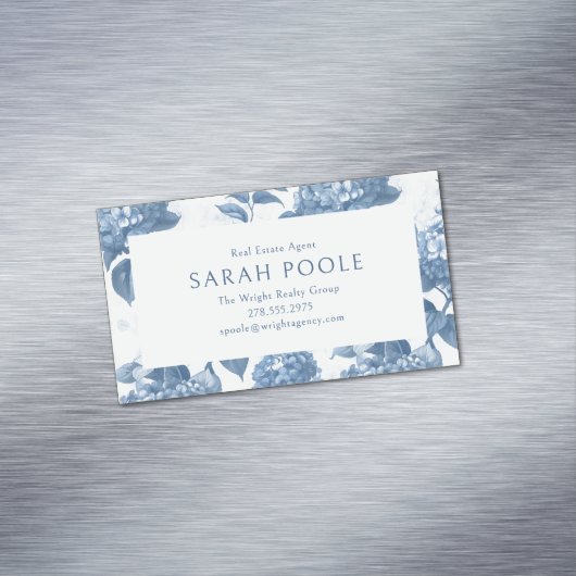 Dusty Blue Hydrangea Elegante makelaar Magnetisch Visitekaartje (Voorbeeld)