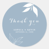 Dusty Blue I Minimalist Branch Leaves Bedankt Ronde Sticker (Voorkant)