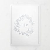 Dusty Blue Leafy Crest Monogram Weddenschap Drieluik Uitnodiging (Cover)