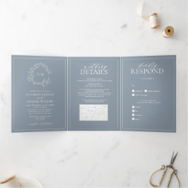 Dusty Blue Leafy Crest Monogram Weddenschap Drieluik Uitnodiging