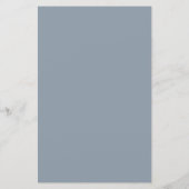 Dusty Blue Leafy Crest Monogram Weddenschap Menu (Achterkant)