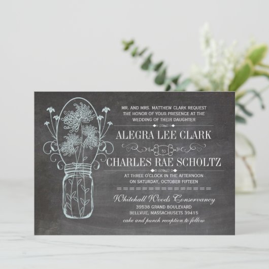 Dusty Blue Mason Jar Chalkboard Wedding Kaart (Staand voorkant)