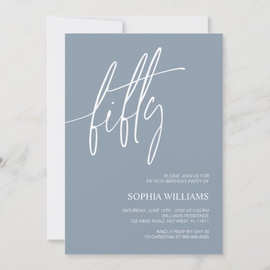Dusty Blue Minimalist 50th Birthday Invitation Kaart (Voorkant)