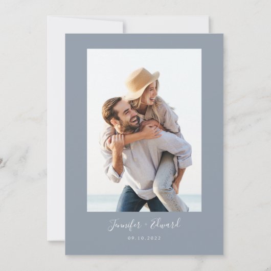 Dusty Blue Modern Minimal Save the Date (Achterkant)