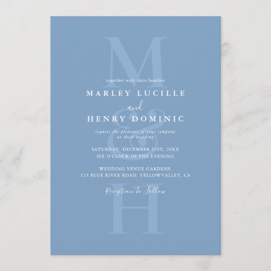 Dusty Blue Modern Monogram Overlay Wedding Kaart (Voorkant)