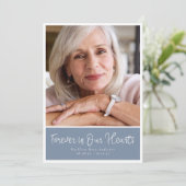 Dusty Blue Modern Photo Order of Service Funeral Programmakaart (Staand voorkant)
