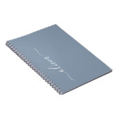 Dusty Blue Modern Script Elegant Monogram Naam Notitieboek (Rechterzijde)