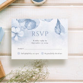 Dusty Blue Modern Waterverf Floral Wedding RSVP Kaartje