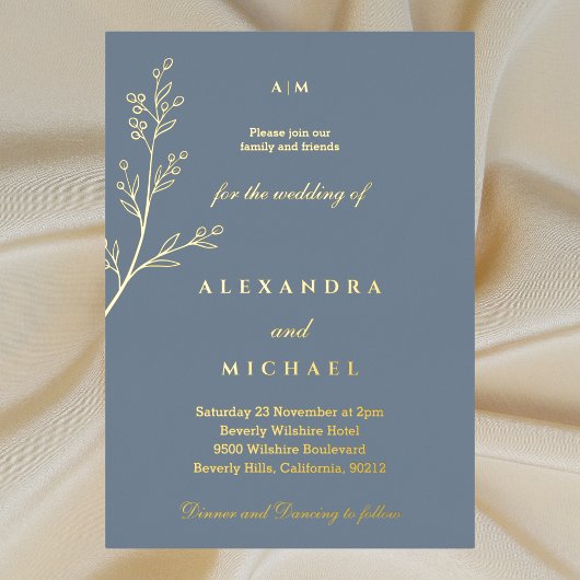 Dusty Blue Monogram Botanisch Minimalistisch Goud Folie Uitnodiging