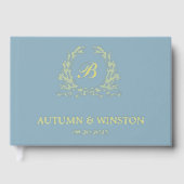 Dusty Blue Monogram Crest Gastenboek (Voorkant)