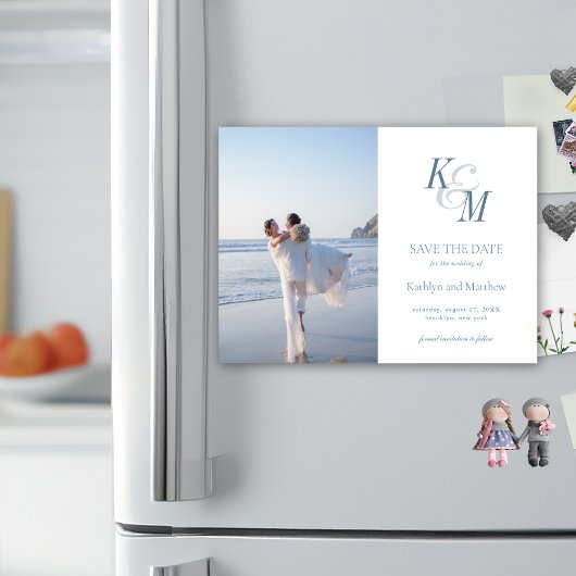 Dusty Blue Monogram Elegant Classic Save the Date Magnetische Uitnodiging