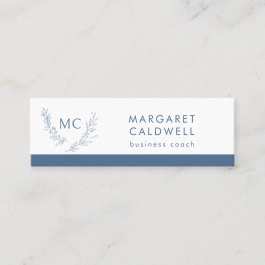 Dusty Blue Monogram Krans Mini Visitekaartje (Voorkant)