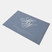 Dusty Blue Monogram Passen getrouwd Deurmat (Schuin)