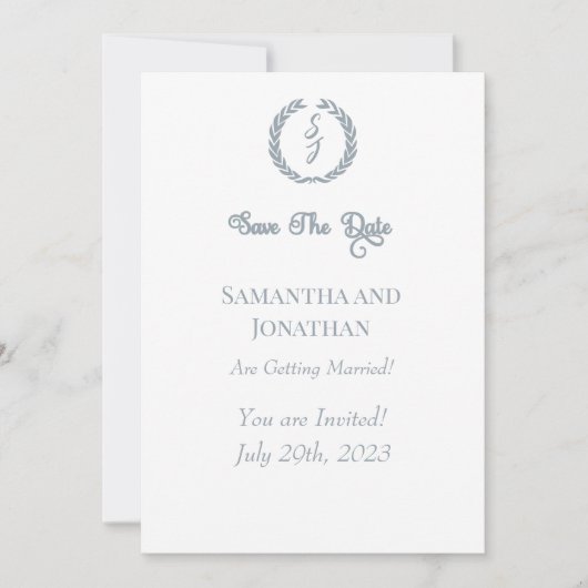 Dusty Blue Monogram Wreath Save the Date Card Kaart (Voorkant)