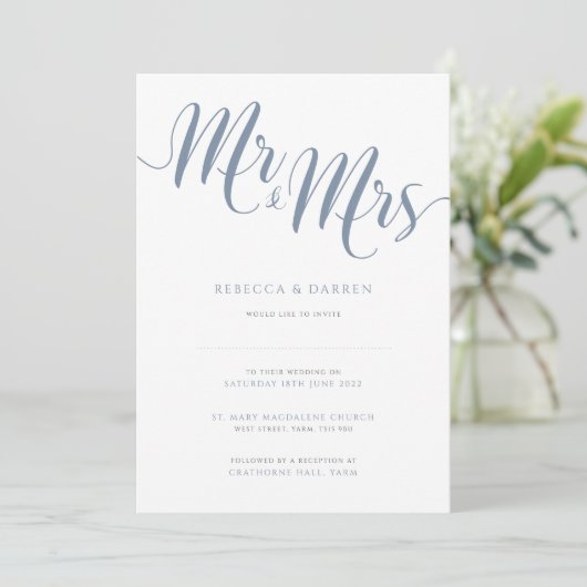 Dusty Blue Mr & Mrs Wedding Invitation Kaart (Staand voorkant)