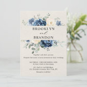 Dusty Blue Navy Champagne Ivory Floral Wedding Inv Kaart (Staand voorkant)