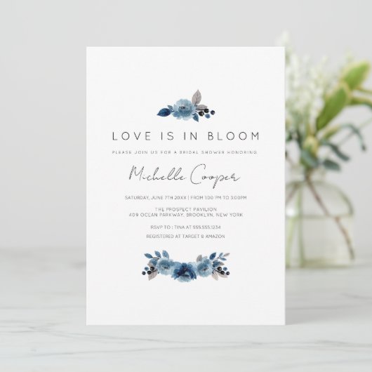 Dusty Blue Navy Floral Bridal Shower Kaart (Staand voorkant)