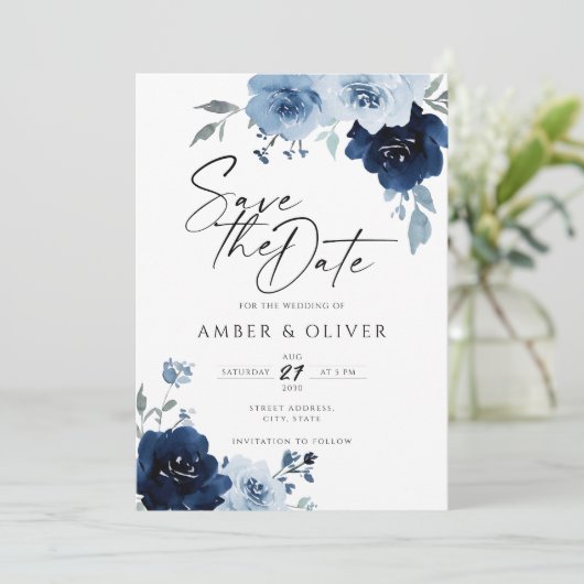 Dusty Blue Navy Light Floral Elegant Save the Date Kaart (Staand voorkant)