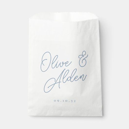 Dusty Blue Oversized Script Names Wedding Bedankzakje (Voorkant)