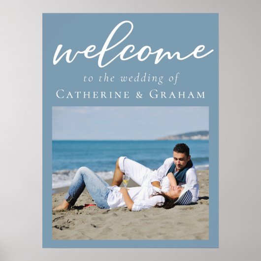 Dusty Blue Paar Foto Minimalistische Huwelijk Poster (Voorkant)