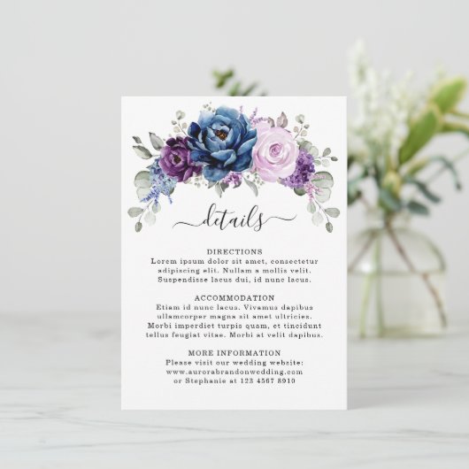 Dusty Blue Paars Navy Lila Blooms Wedding Detail Informatiekaartje (Staand voorkant)
