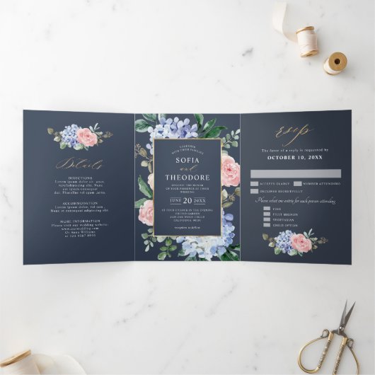Dusty Blue Pastel Pink hydrangeas Wedding Tri-Fol Drieluik Aankondiging (Binnen)