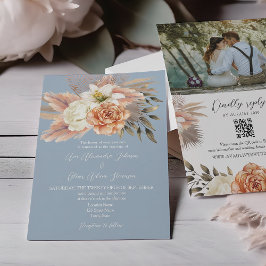 Dusty Blue Peach Wedding QR Uitnodigen Kaart