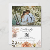 Dusty Blue Peach Wedding QR Uitnodigen Kaart (Achterkant)