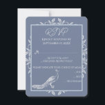 Dusty Blue Peacock Flourish Wedding RSVP Card<br><div class="desc">Stuur gasten een eenvoudige en elegante Dusty Blue Peacock Flourish Wedding RSVP Kaart met uw uitnodiging. Het ontwerp van de reactiekaart is voorzien van een elegante pauw die is aangepast aan de bloei. Pas aan met de antwoorddatum en menuopties. Extra trouwbenodigdheden zijn ook beschikbaar bij dit ontwerp.</div>