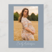 Dusty Blue Photo Wildflower Baby in Bloom Shower Flyer (Achterkant)