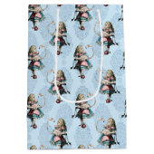 Dusty Blue & Pink Alice in Wonderland Baby shower Medium Cadeauzakje (Achterkant)