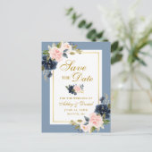 Dusty Blue Pink Floral Save the Date Gold Aankondigingskaart (Staand voorkant)