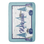 Dusty Blue Pumpkin Gnomes Aspen Rustic badkamer Badmat (Voorkant Verticaal)