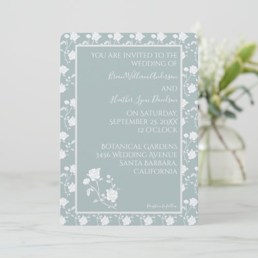 Dusty Blue  Roos bruiloft uitnodiging (Staand voorkant)