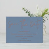 Dusty Blue & Roos Gold Wedding Save the Date Folie Uitnodiging (Staand Voorkant)