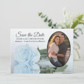 Dusty Blue Roos met ovale foto romantische bruilof Save The Date (Staand voorkant)
