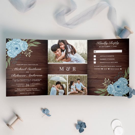 Dusty Blue Rozen Fotocollage Rustic Wood Wedding Drieluik Uitnodiging