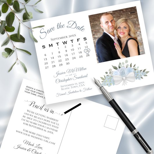 Dusty Blue Rozen Photo & Calendar Save the Date Aankondigingskaart