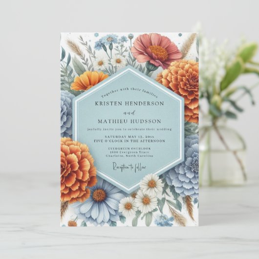 Dusty Blue Rustic Bloom Wedding Kaart (Staand voorkant)