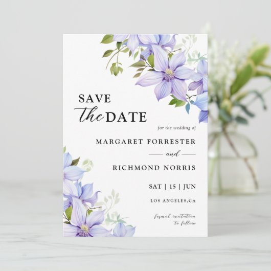 Dusty Blue Rustic Floral Wedding Save the Date Kaart (Staand voorkant)