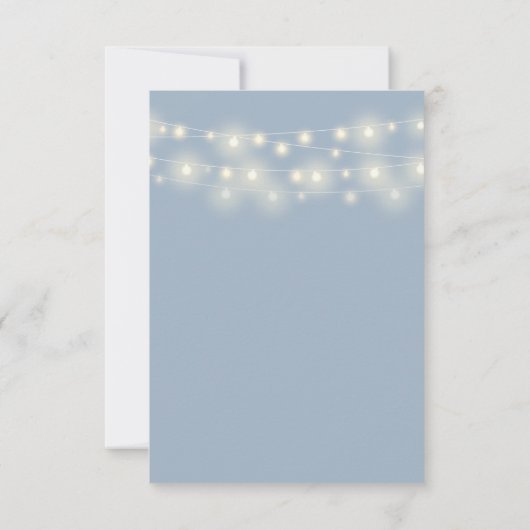 Dusty Blue Script String Lights Bruiloft RSVP Kaartje (Achterkant)