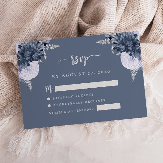 Dusty Blue Silver Floral Script Wedding RSVP Informatiekaartje
