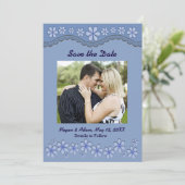 Dusty Blue Six Petal Flower Save the Date Kaart (Staand voorkant)