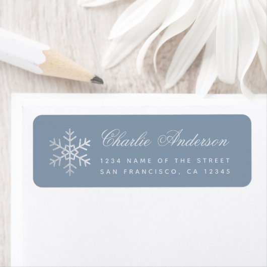 Dusty Blue Snowflake Winter Holidays Faux Silver Etiket (Insitu)