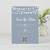 Dusty Blue String Lights Modern Script Bewaar de Save The Date (Staand voorkant)
