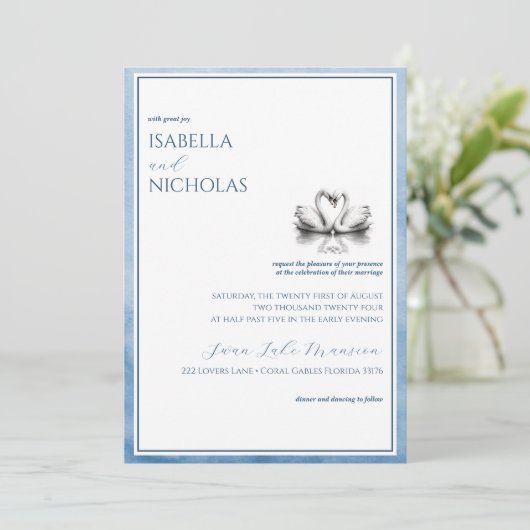 Dusty Blue Swan Lake Huwelijksuitnodiging Kaart (Staand voorkant)