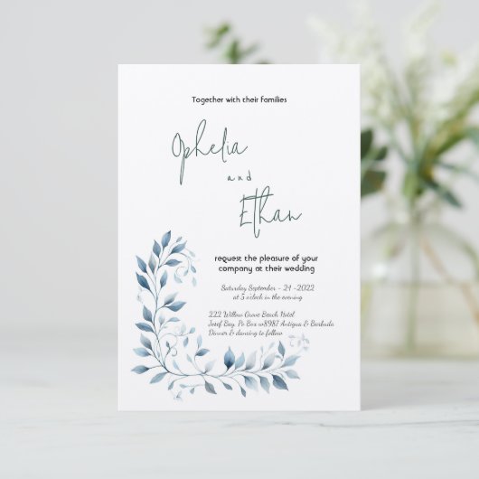 Dusty Blue Waterverf Floral bruiloft Uitnodiging (Staand voorkant)