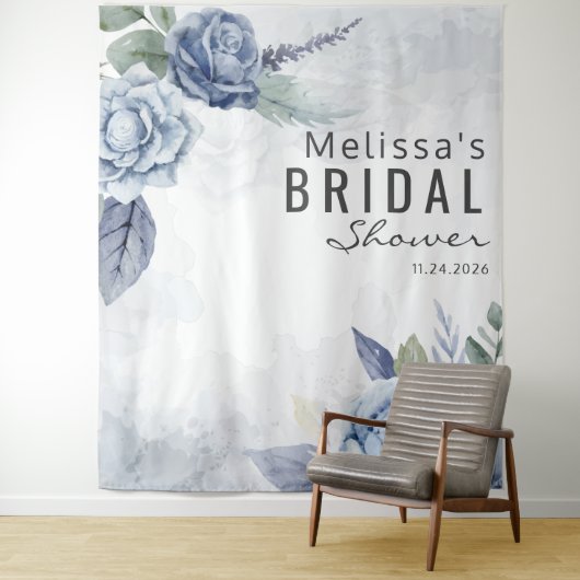 Dusty Blue Waterverf Floral Typografie Wandkleed (In situ)