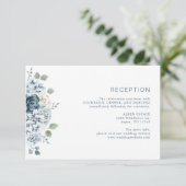 Dusty Blue Waterverf Floral Wedding Reception Informatiekaartje (Staand voorkant)